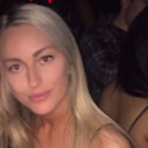 Meet your Posher, Alia